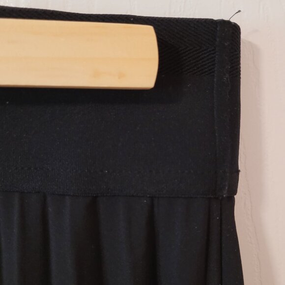 Athleta Swing Forward Pleated Midi Skirt Womens Small Black Green Hi Low - Picture 4 of 4